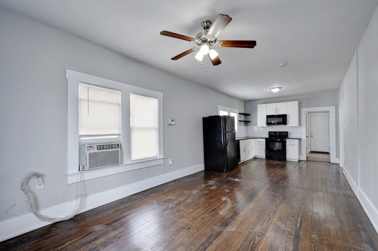 1314 N Sabinas St - Photo 6 of 20