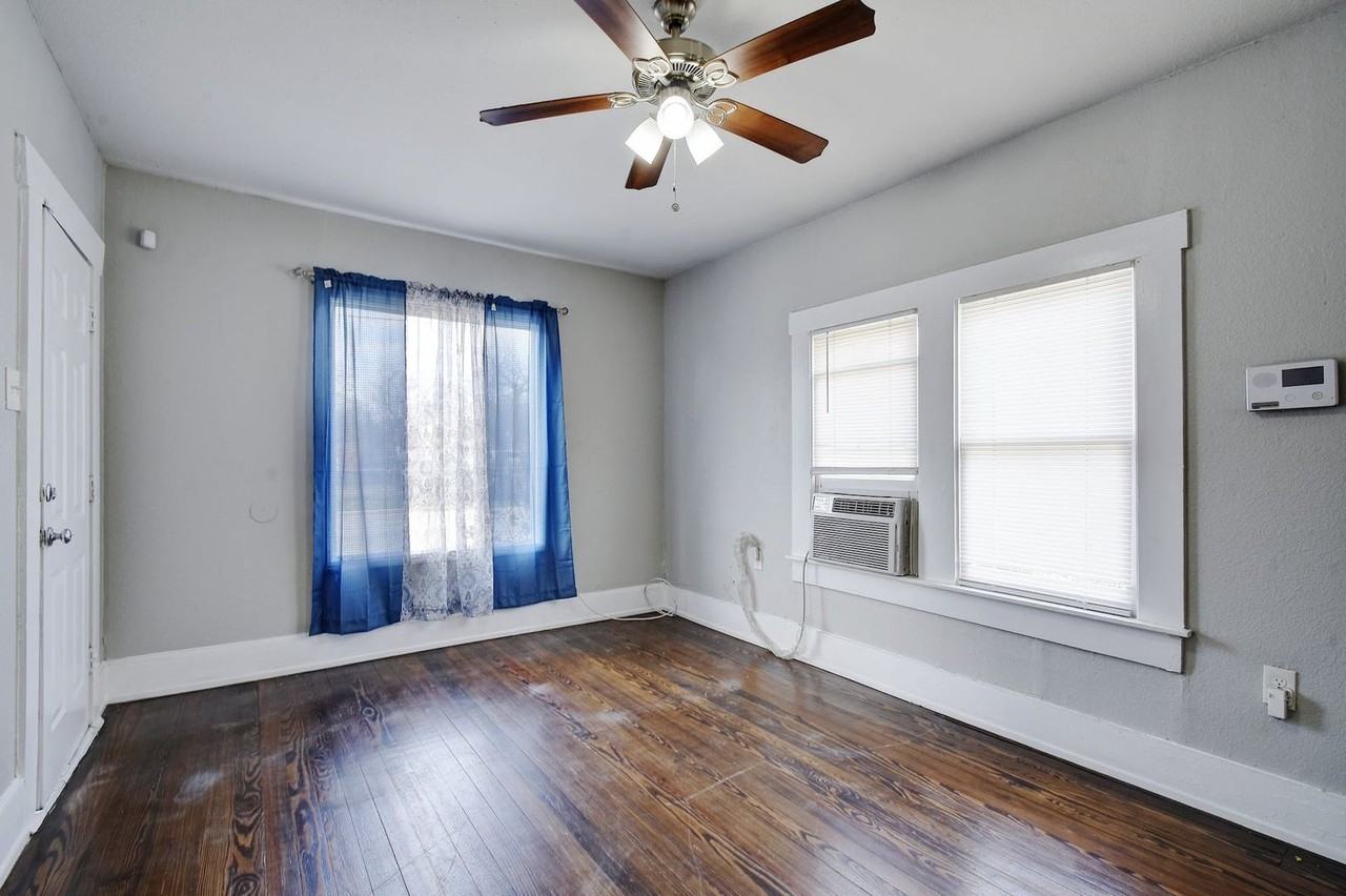 1314 N Sabinas St - Photo 7 of 20