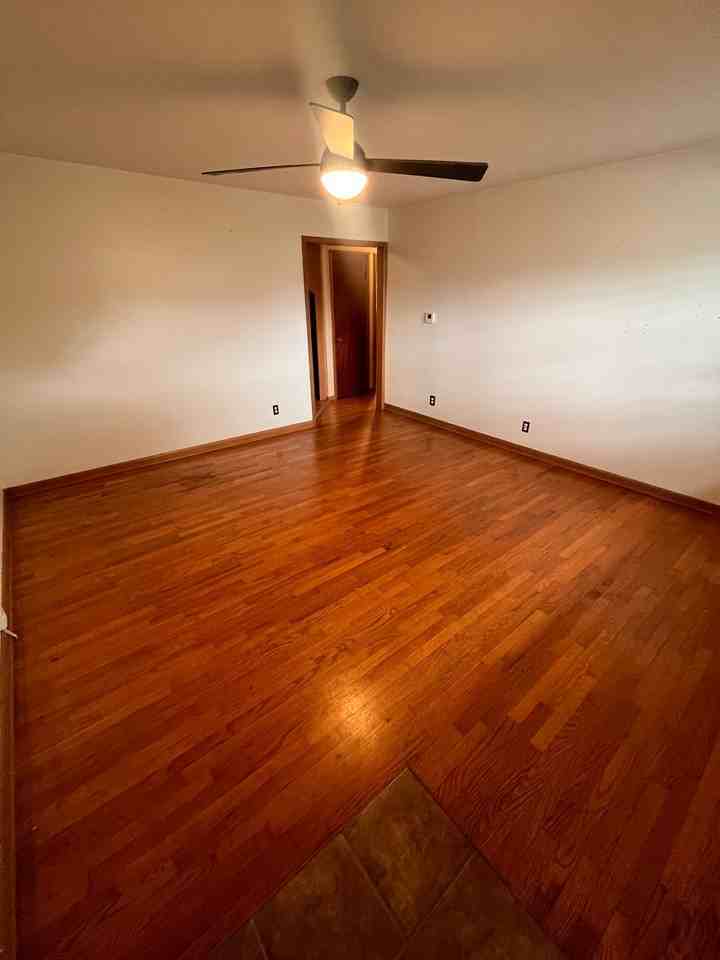 1351 S Florence Ave - Photo 3 of 19