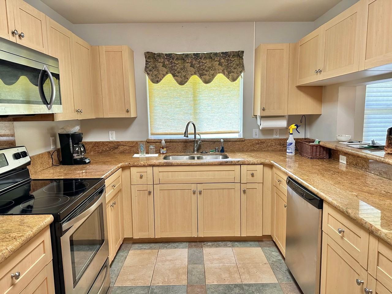 644 Meakanu Ln #1901 - Photo 3 of 20