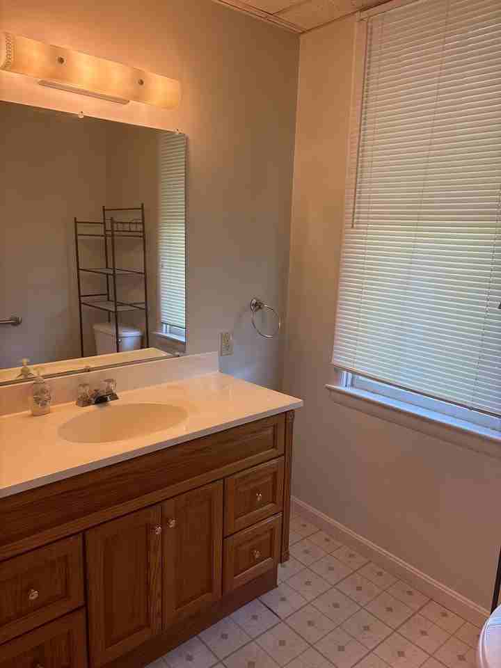 640 3rd St - Photo 5 of 28