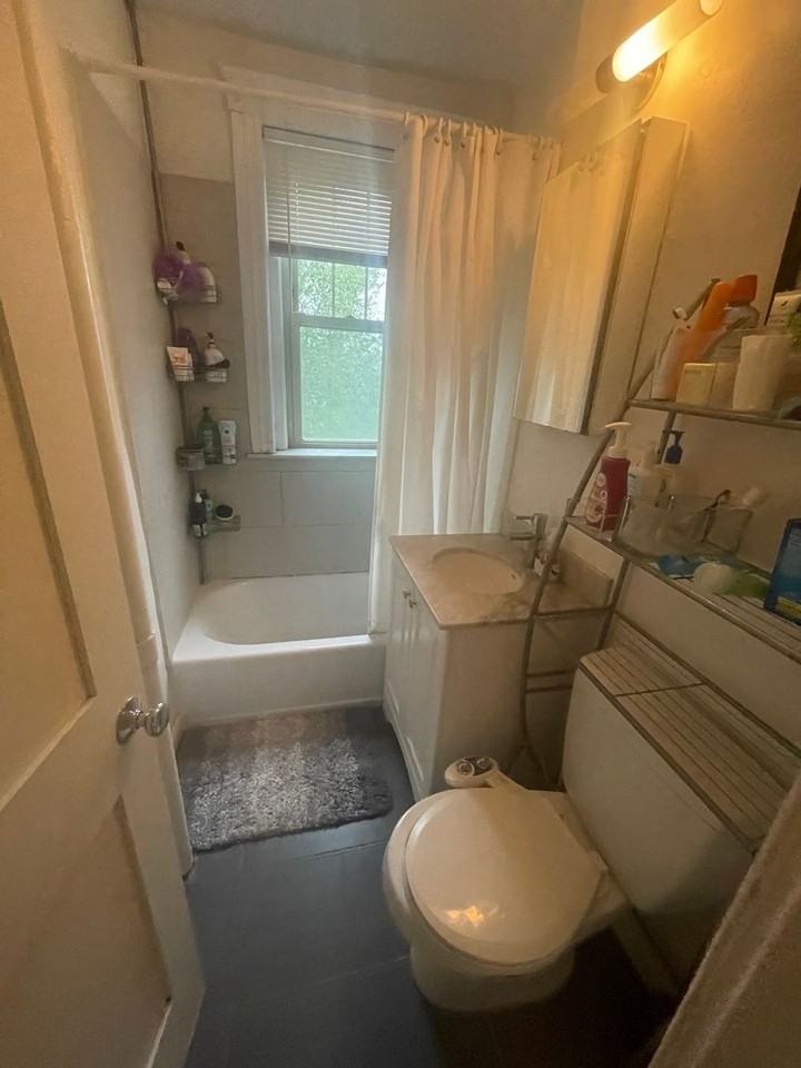 1836 Commonwealth Avenue - Photo 3 of 9