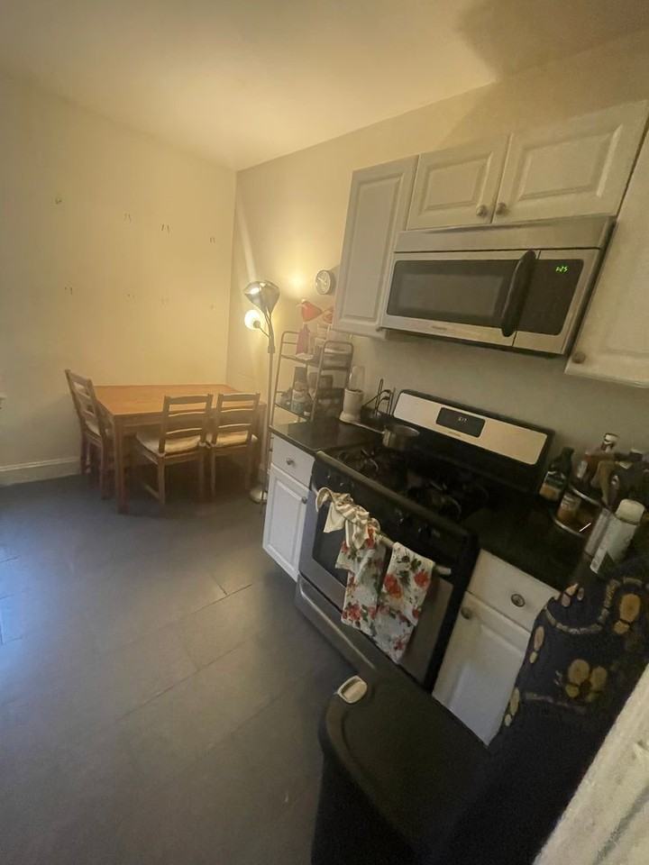 1836 Commonwealth Avenue - Photo 7 of 9