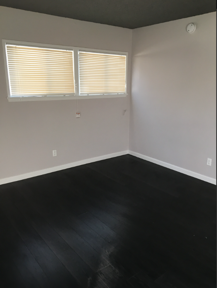 Lomelk Bungalows LLC - Photo 2 of 16