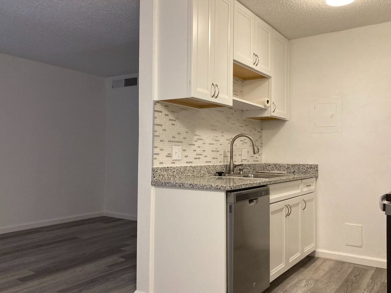 3313 Madison Ave - Photo 2 of 6
