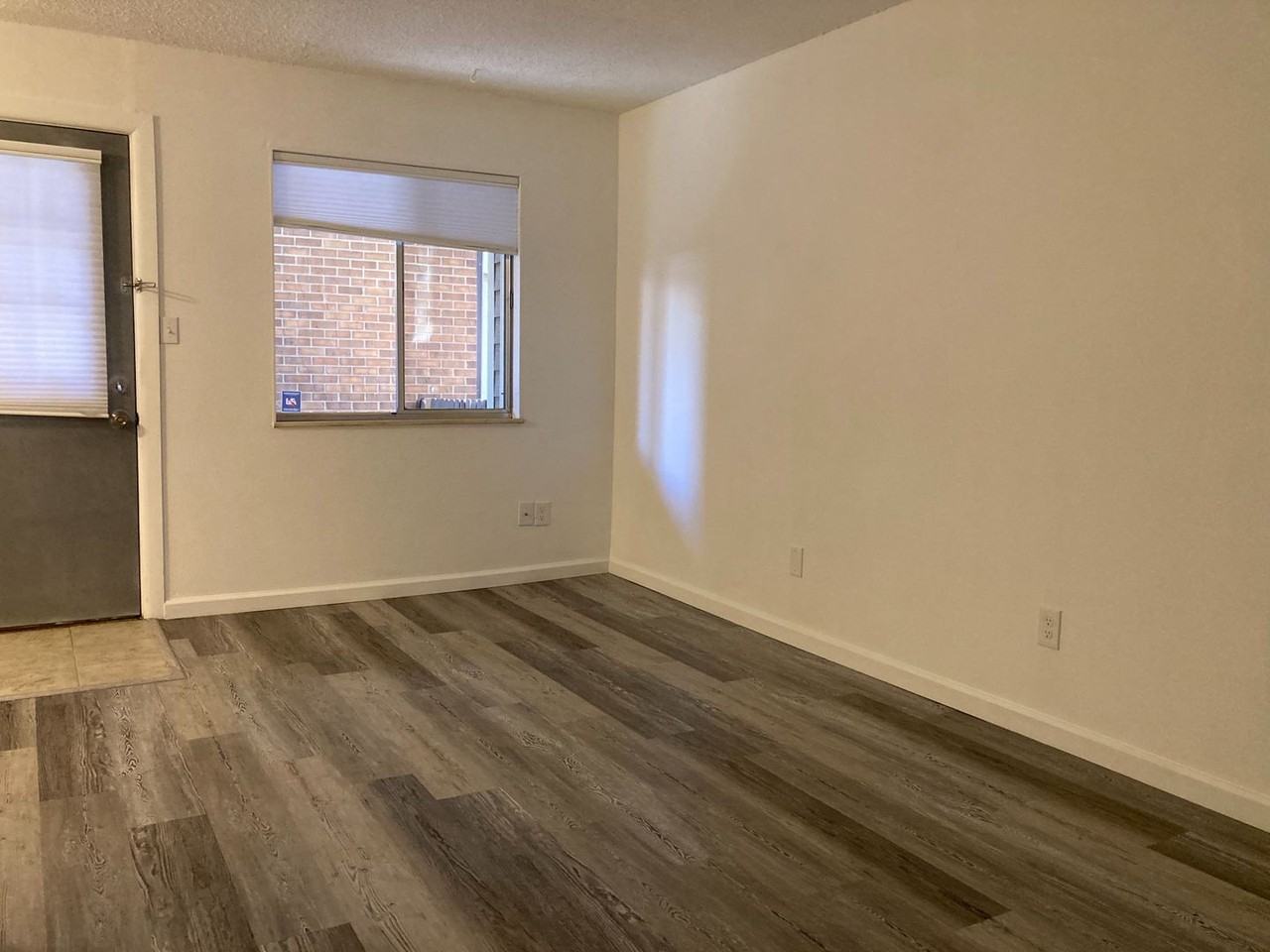 3313 Madison Ave - Photo 3 of 6