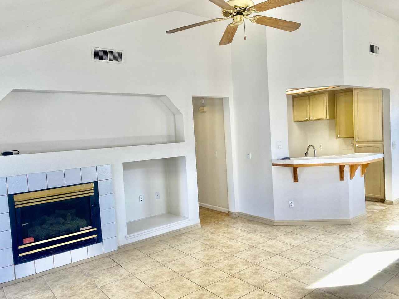 4657 W Berkeley Ave - Photo 3 of 17