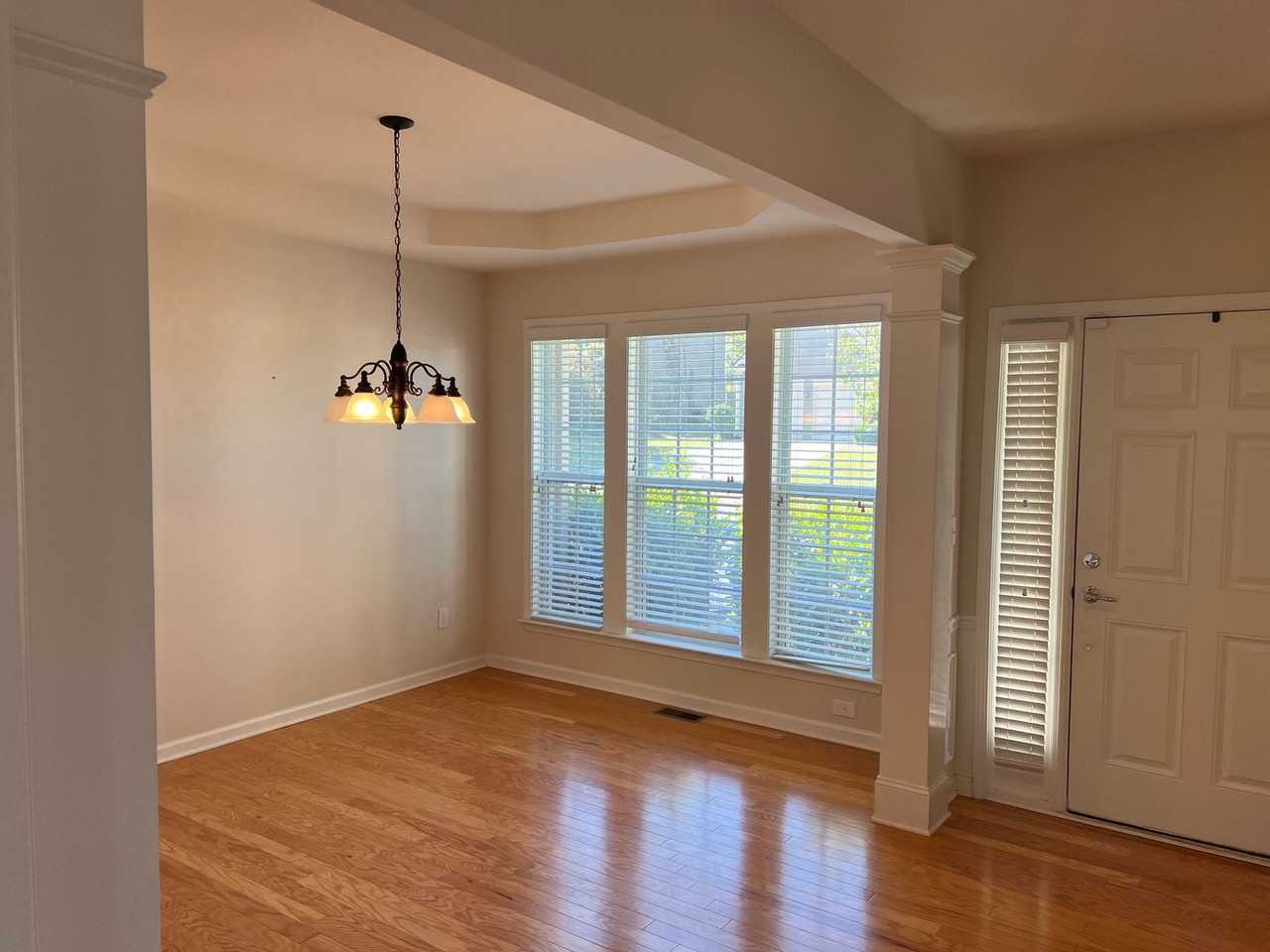 610 Cricklewood Dr - Photo 2 of 17