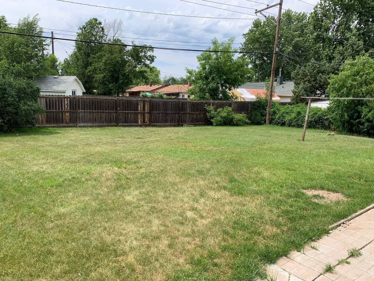 2303 Walnut Dr - Photo 3 of 16