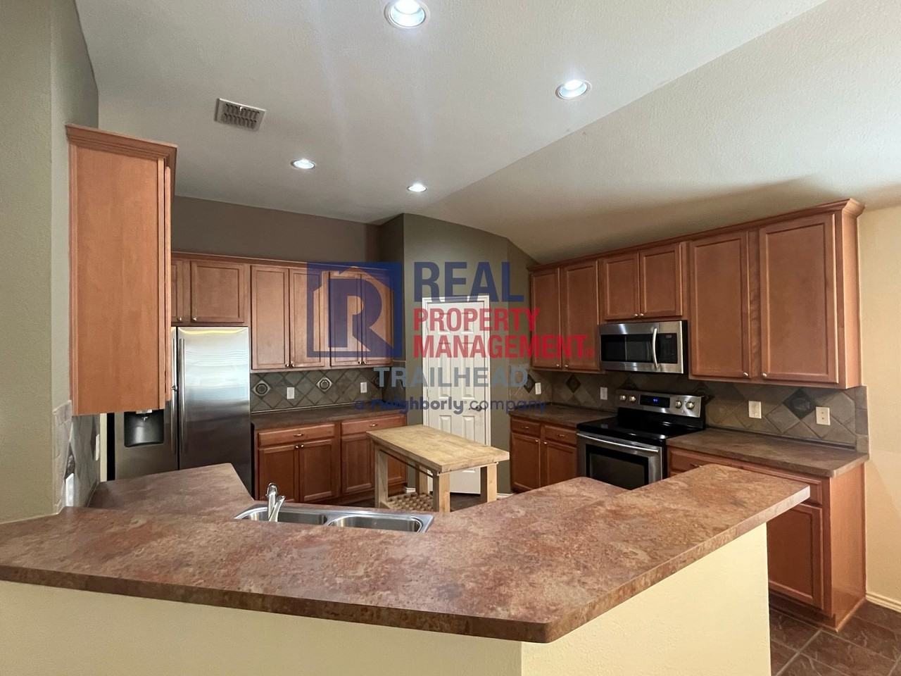 3929 Eaglerun Dr - Photo 6 of 28