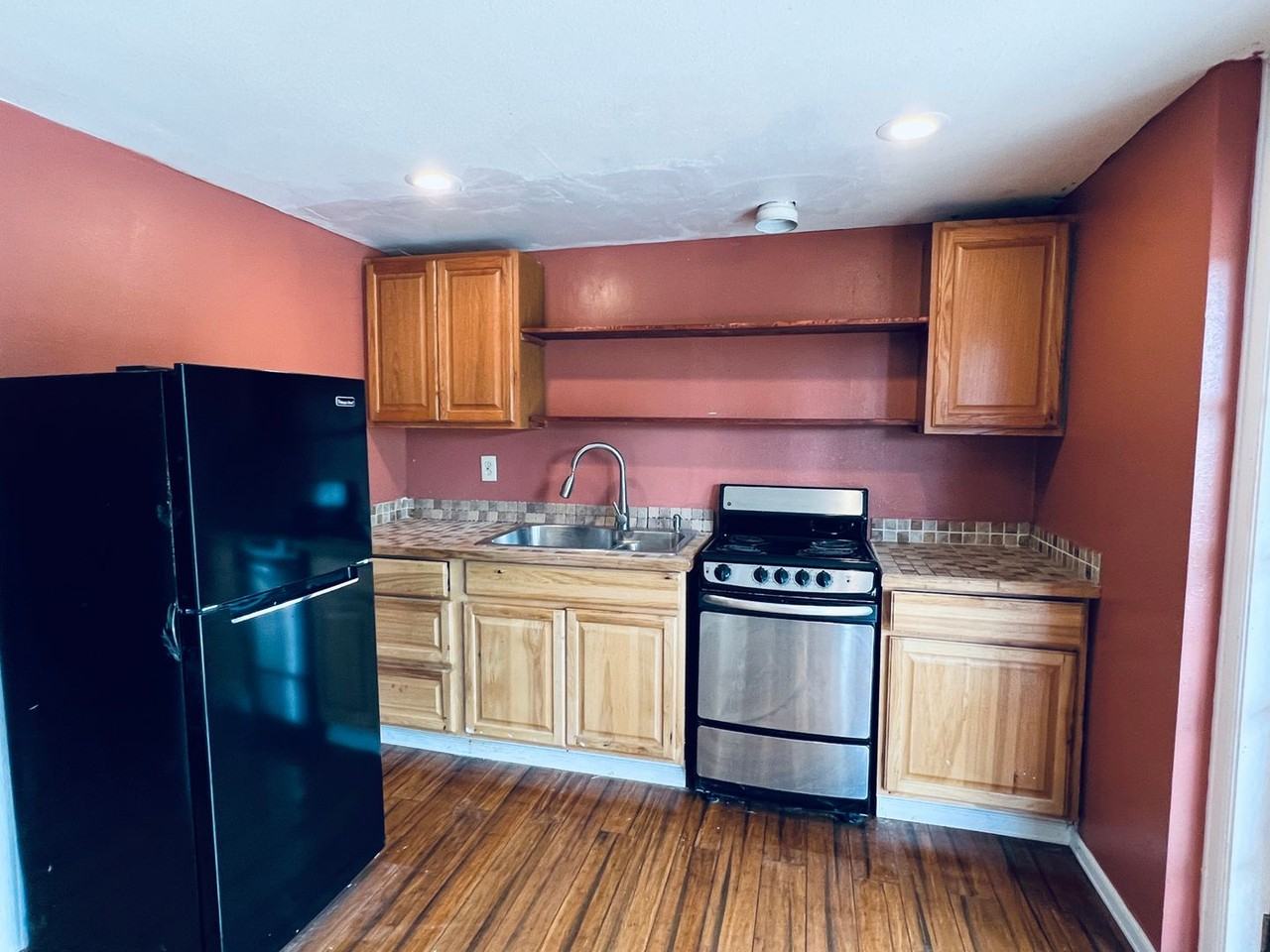 23871 N West View Rd - Photo 5 of 17