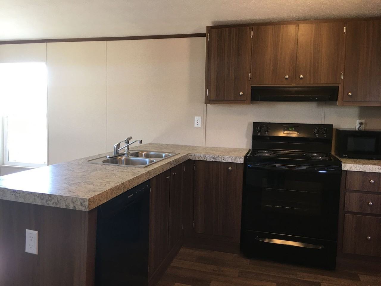 2149 Hermosa Dr - Photo 6 of 13