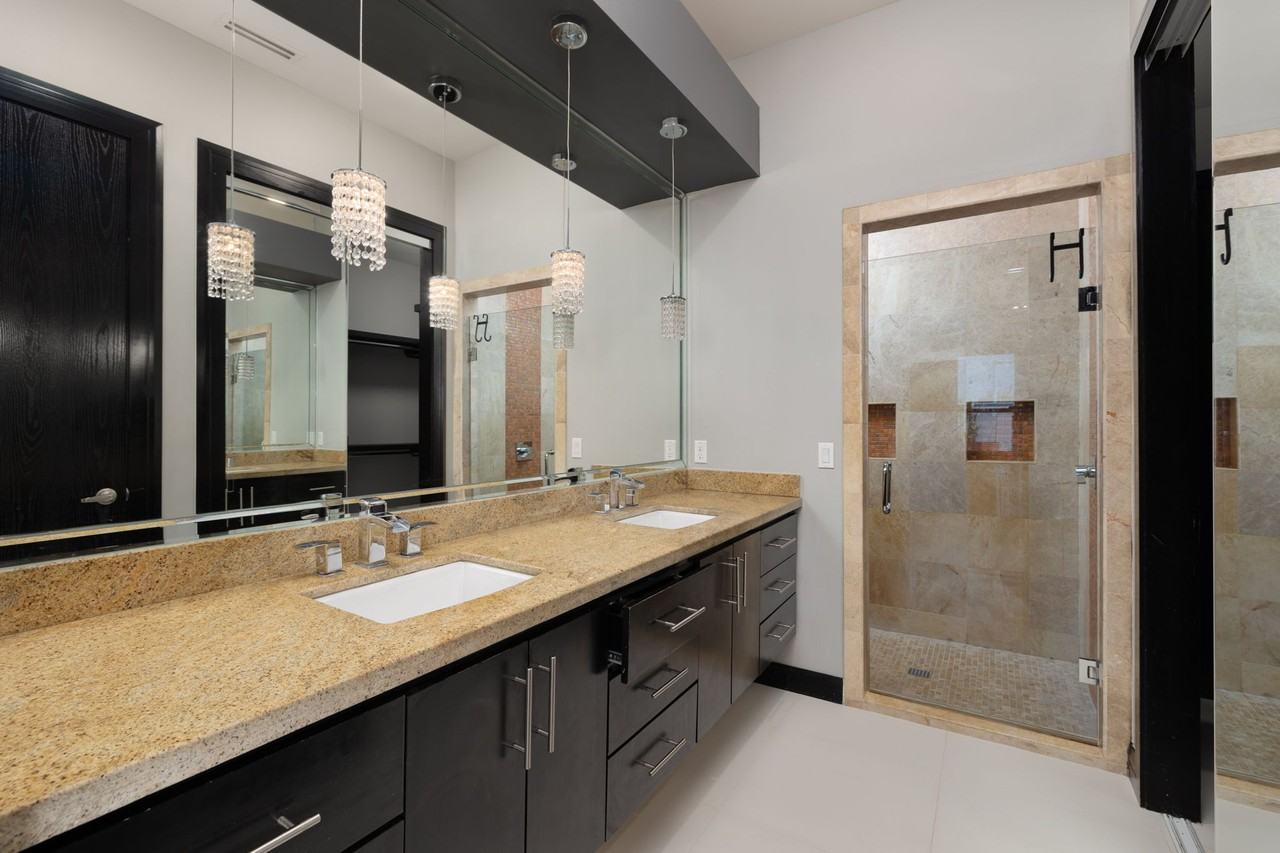 305 N Mockingbird Ave #NA - Photo 6 of 26