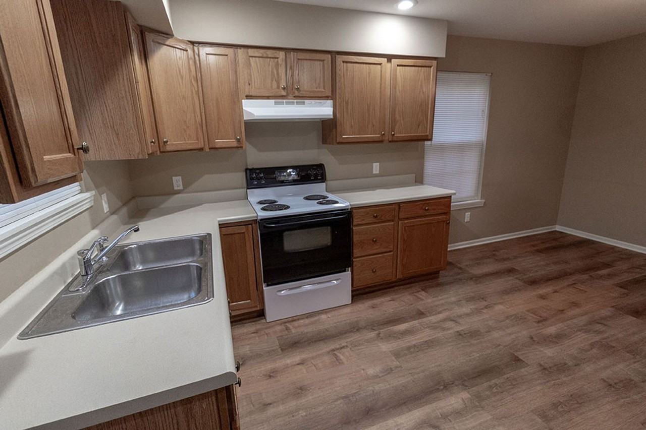 1530 Florence Dr - Photo 5 of 30