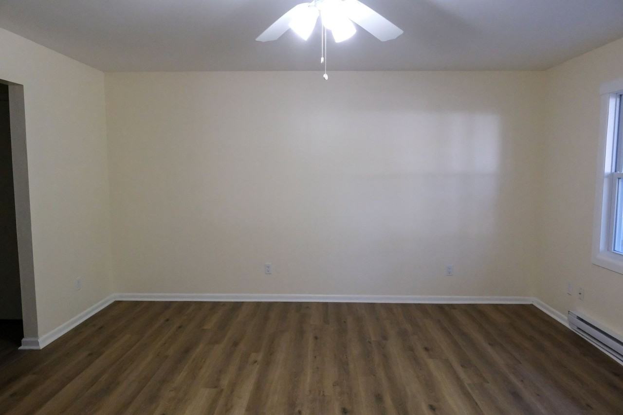 90 Elliot Road - Photo 5 of 7