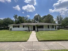 featured image of 10444 Browning Dr
