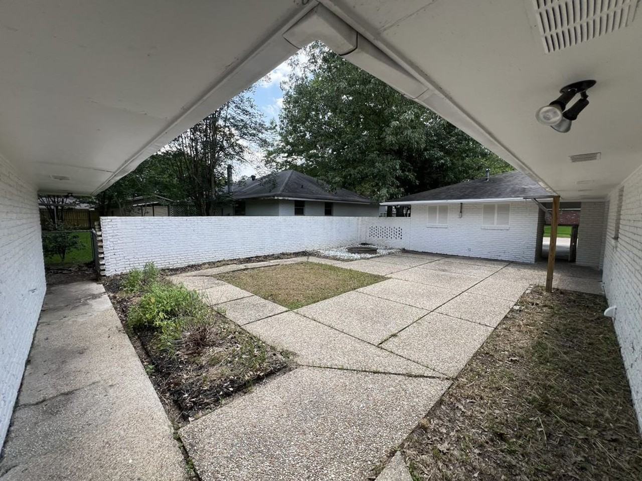 10444 Browning Dr - Photo 7 of 48