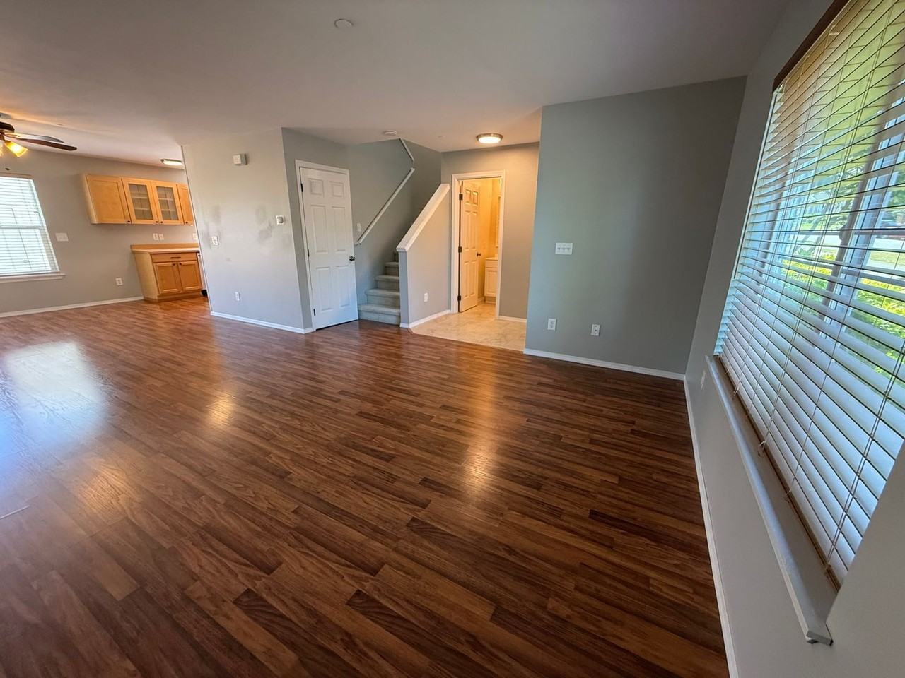 1882 Hoffman Hill Blvd - Photo 5 of 23