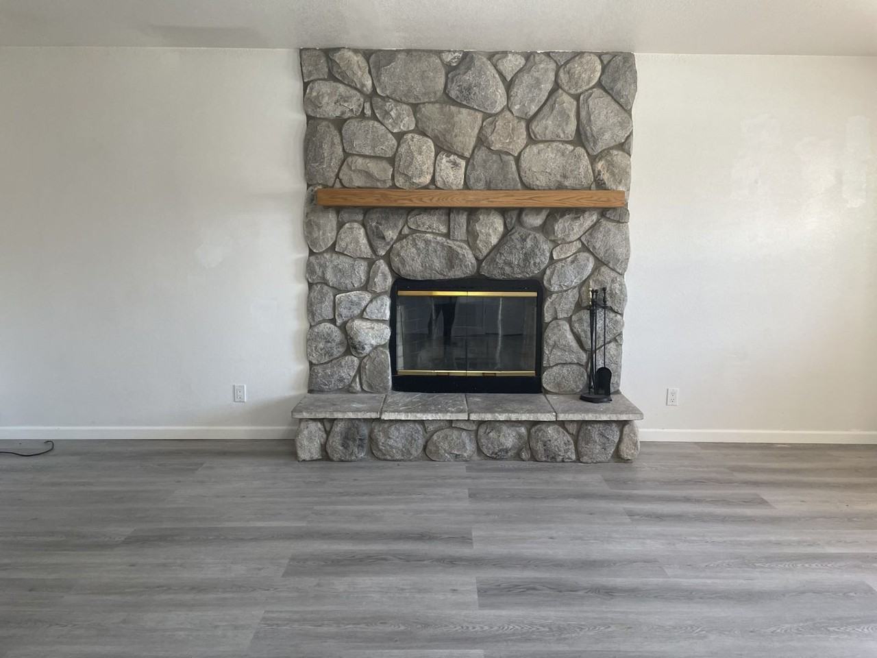 428 W Ward Ave - Photo 3 of 21