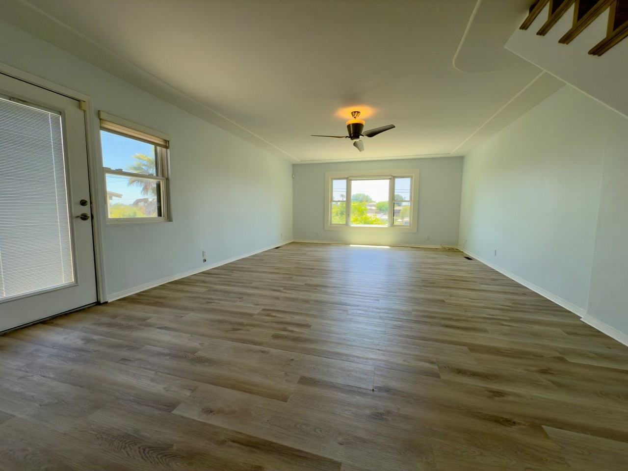 4572 Valencia Dr - Photo 5 of 17
