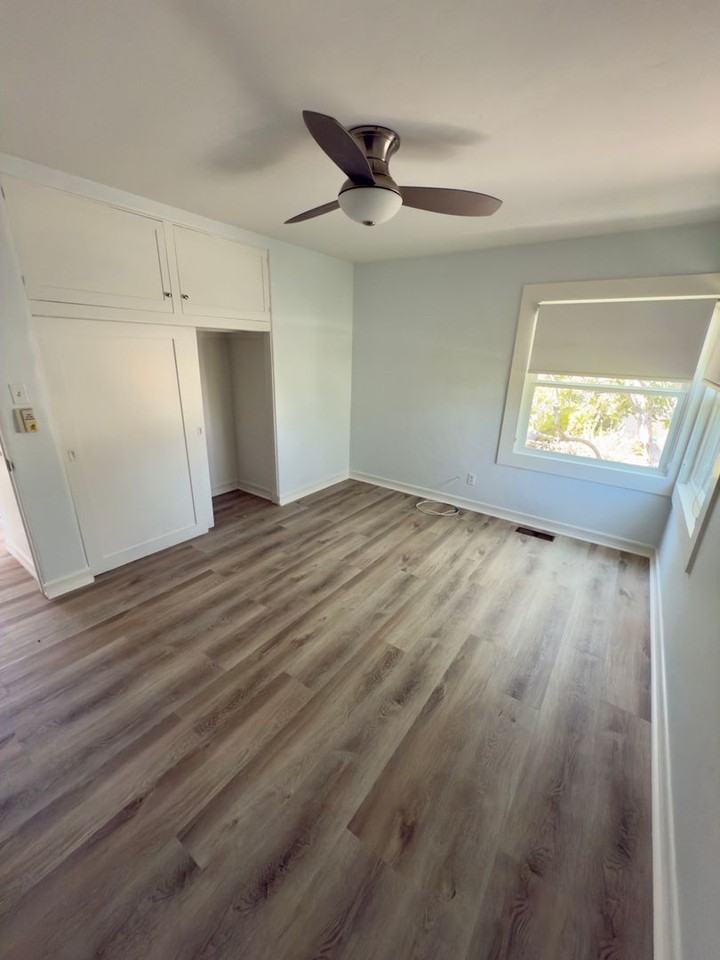 4572 Valencia Dr - Photo 6 of 17