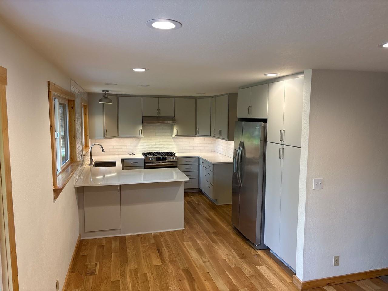 2365 Nw Marken St - Photo 3 of 12