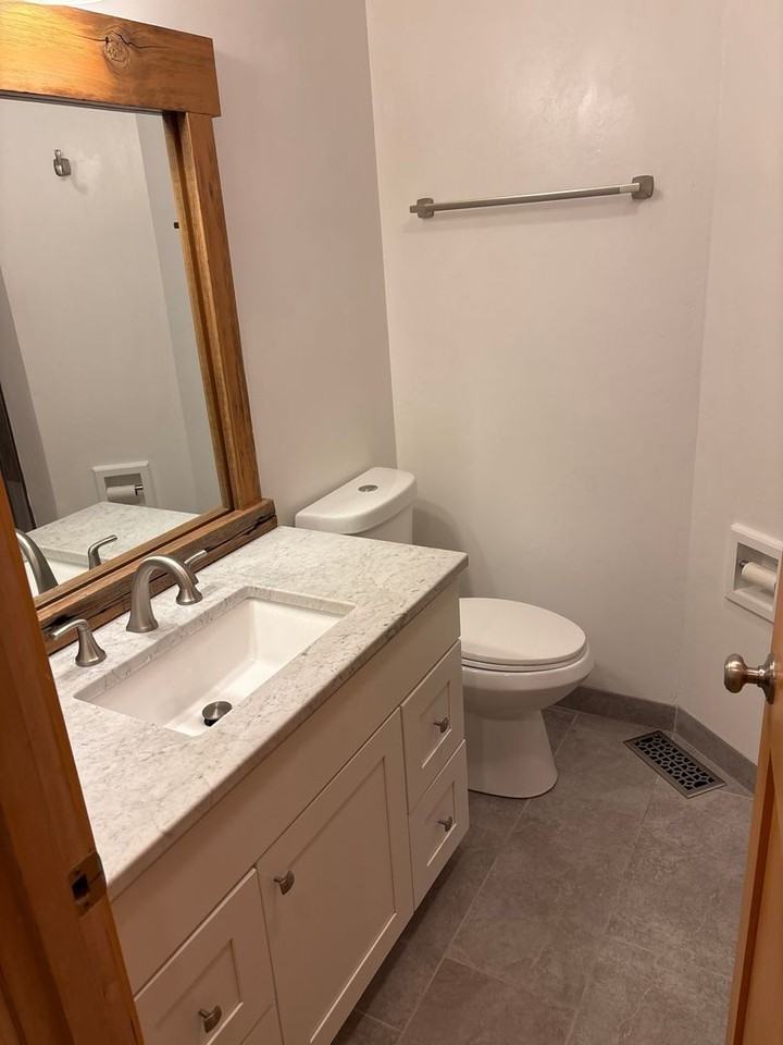 2365 Nw Marken St - Photo 6 of 12