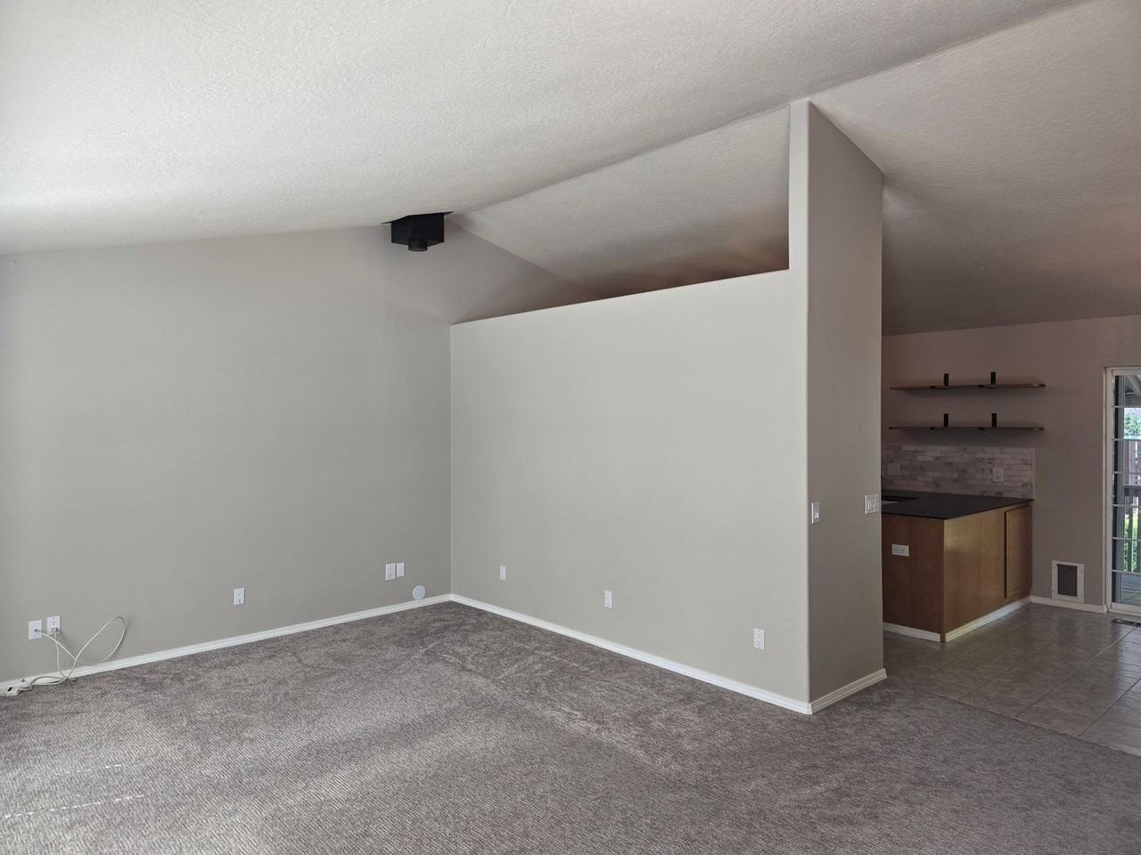 704 South Shoreline Court - Photo 3 of 29