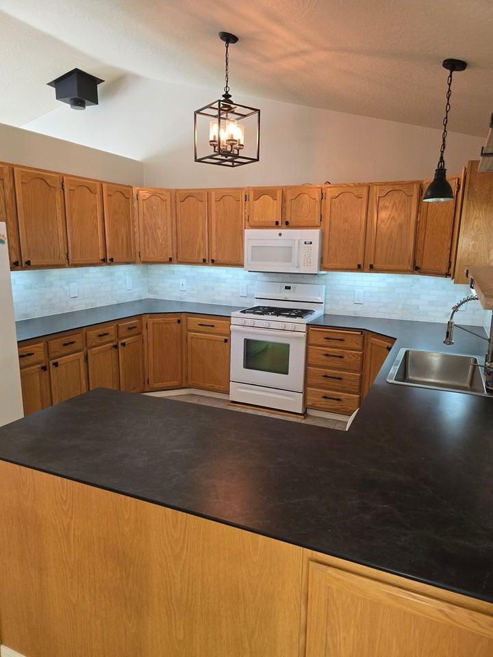 704 South Shoreline Court - Photo 6 of 29