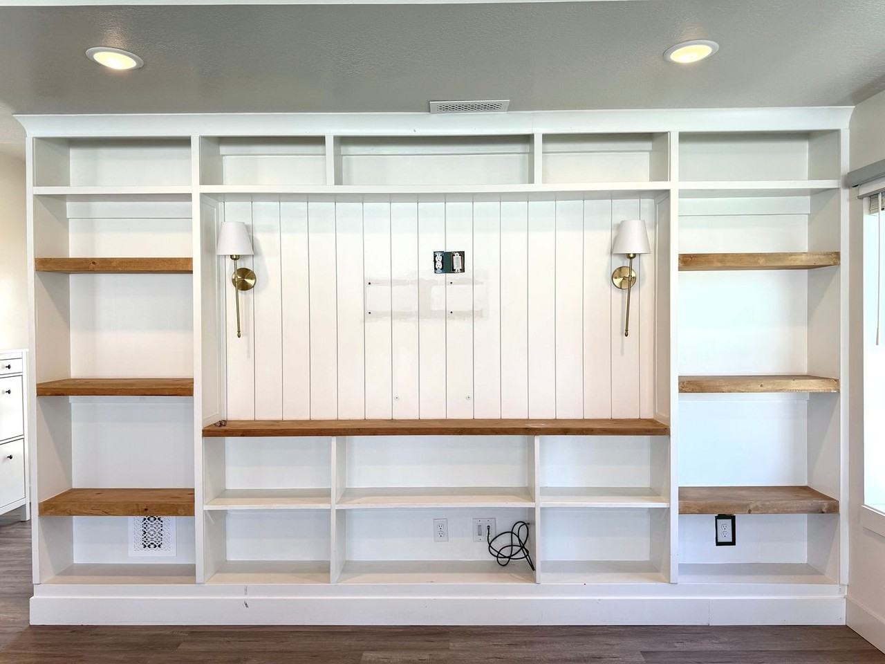 3147 N 3450 W - Photo 3 of 33