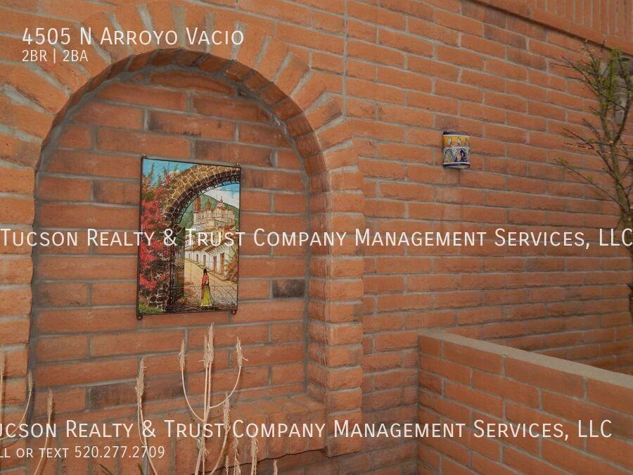 4505 N Arroyo Vacio - Photo 3 of 46