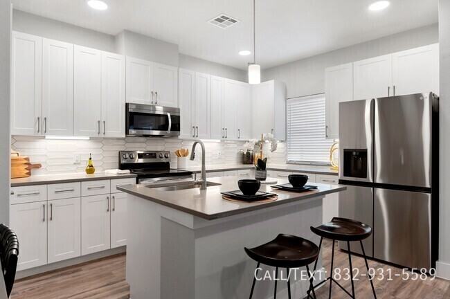 28325 Birnham Woods Dr #VBW1 - Photo 2 of 22