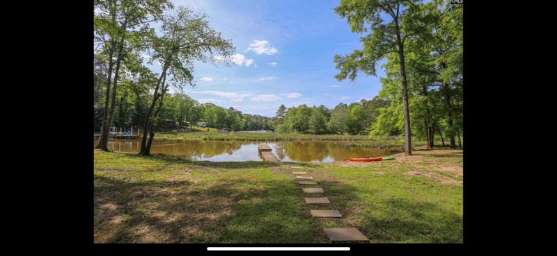 2207 White Oak Ln - Photo 4 of 17