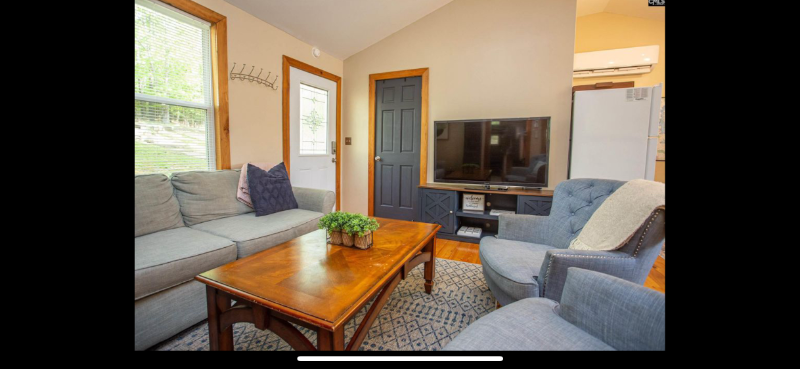 2207 White Oak Ln - Photo 7 of 17