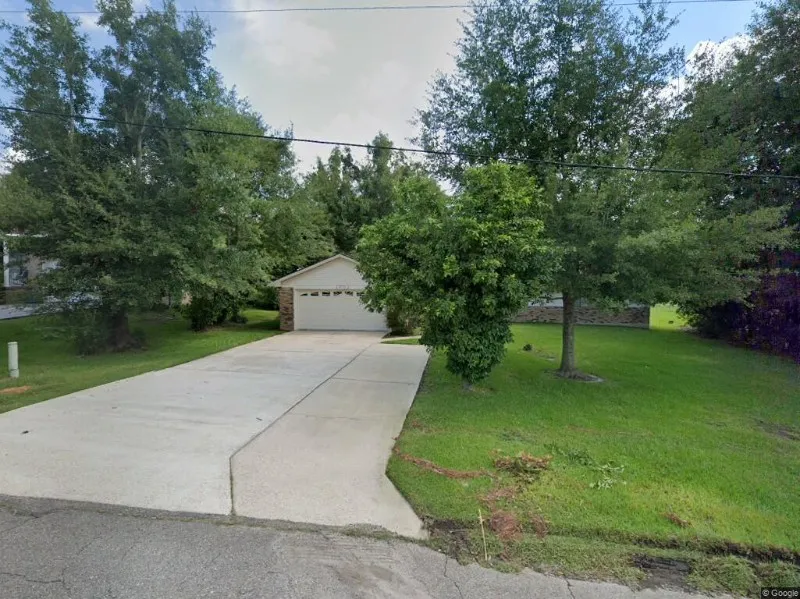 1025 Eastview Dr - Photo 2 of 16