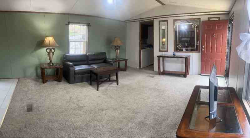 5642 Wilmington Pike - Photo 2 of 2