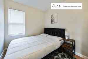 featured image of 256 Hurley St #B