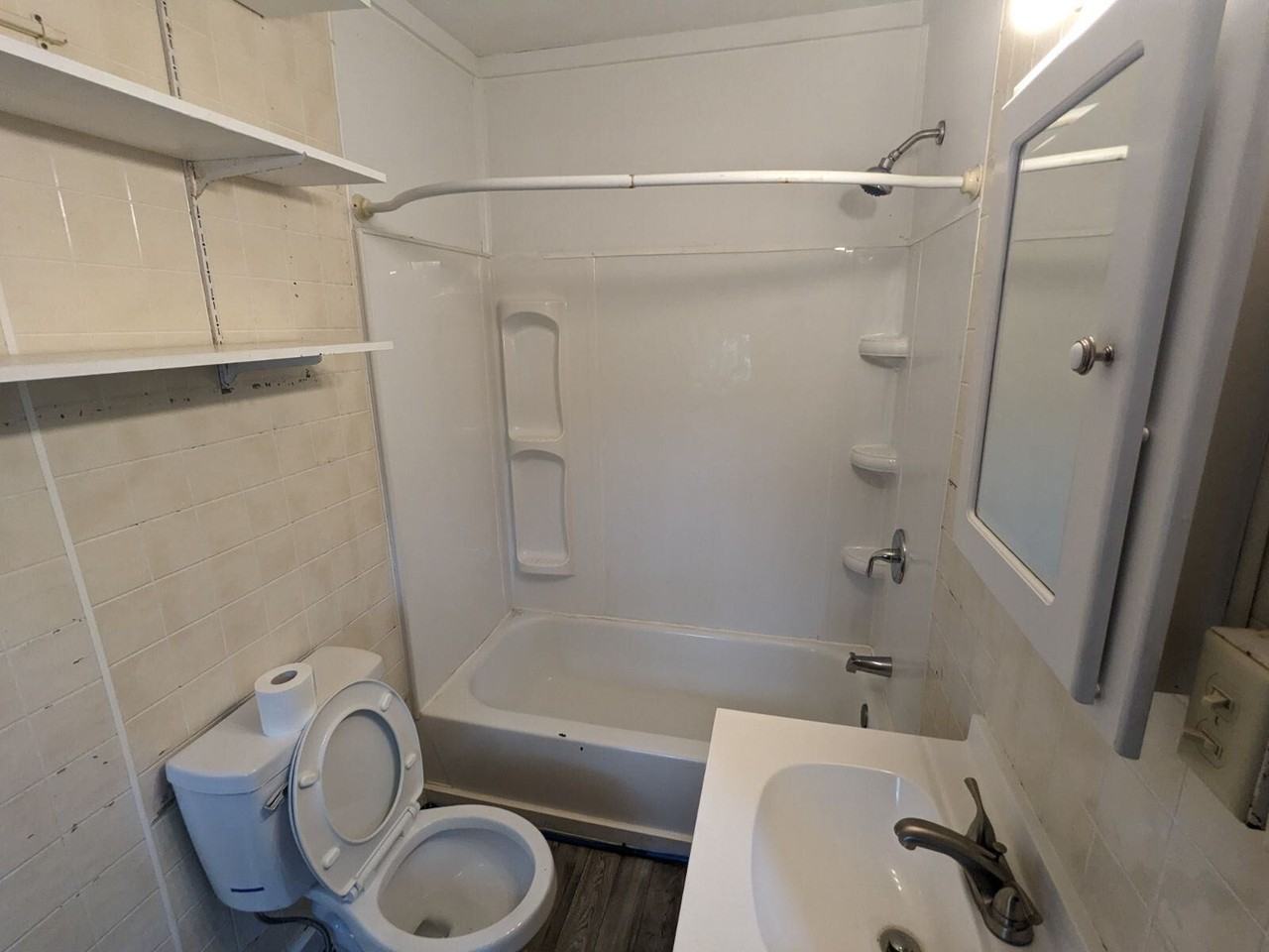 11 1/2 South High Street - Photo 6 of 13