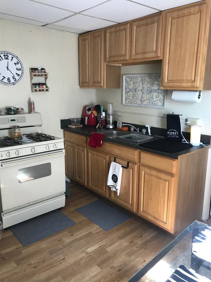 26 South Shafer Street - Photo 3 of 18