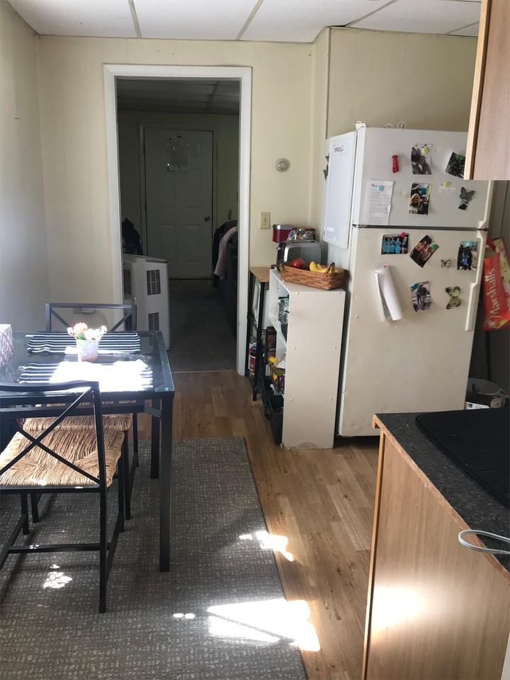 26 South Shafer Street - Photo 4 of 18