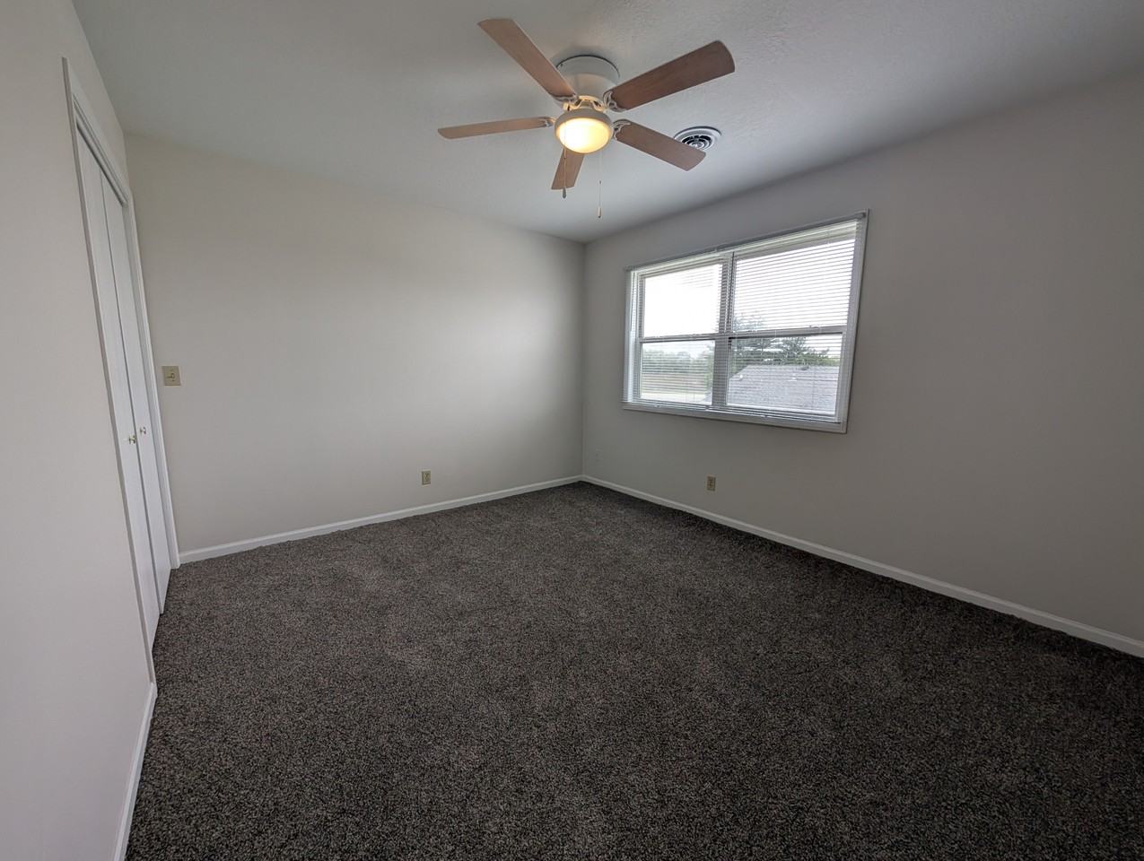 1571 Girard Way - Photo 2 of 5