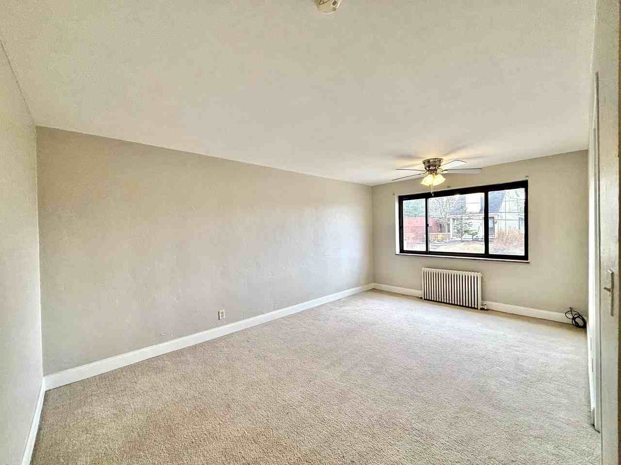 PURCHASE PLACE -- 193 - Photo 3 of 7