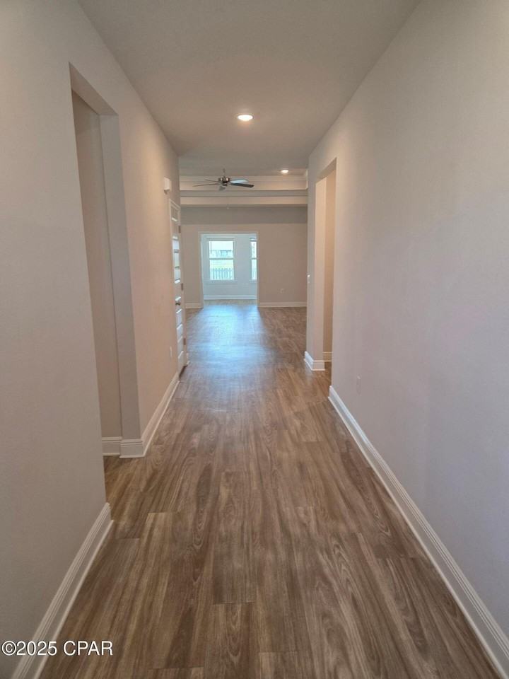 313 Allie Way - Photo 3 of 33