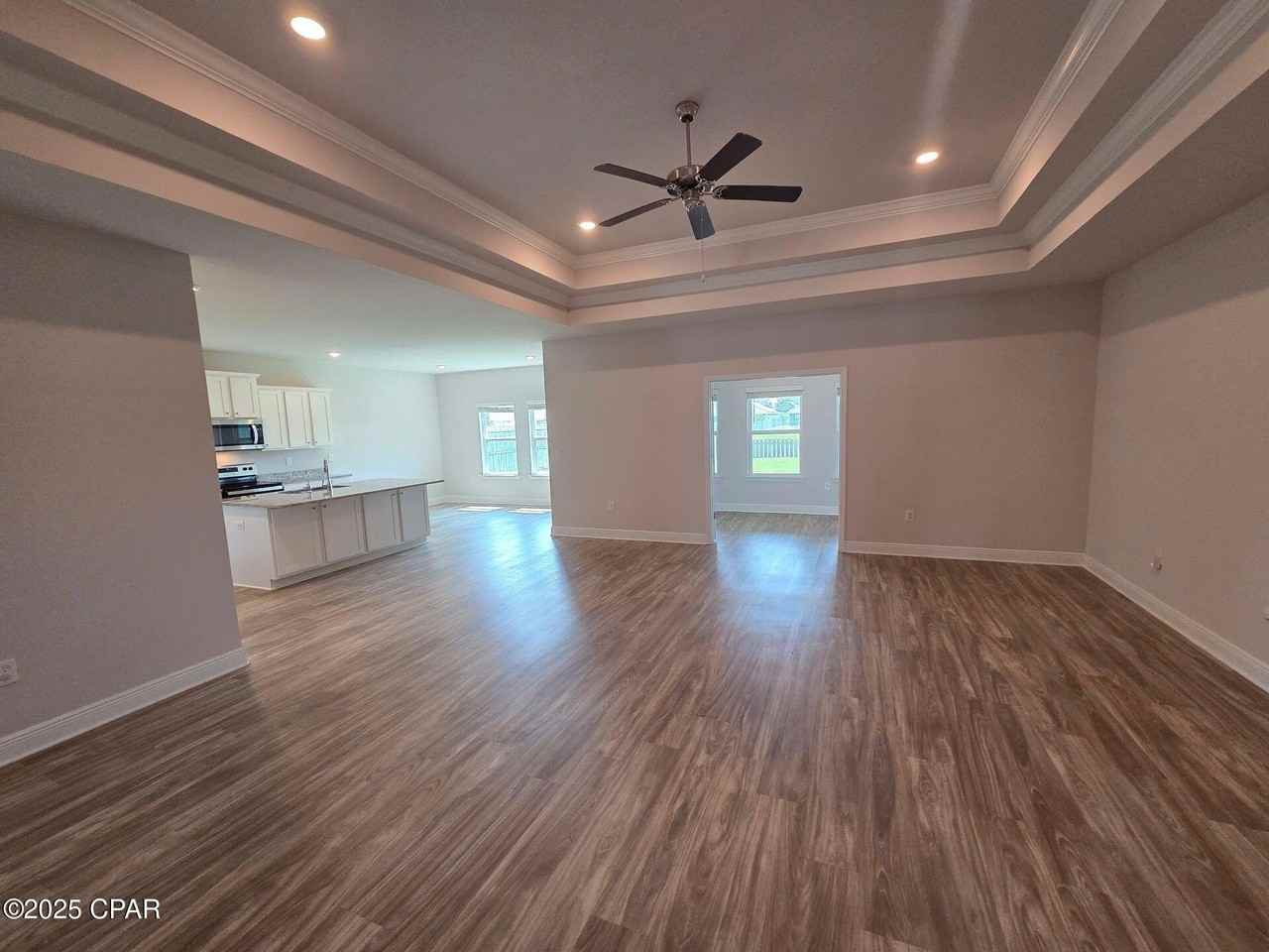 313 Allie Way - Photo 5 of 33