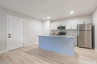 Oakwood Landings - Photo 2 of 39