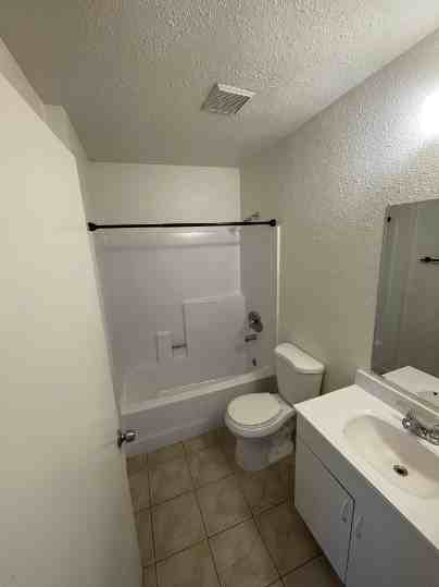 46th Street Villas - Photo 5 of 14