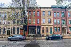 featured image of 1716 Saint Paul St