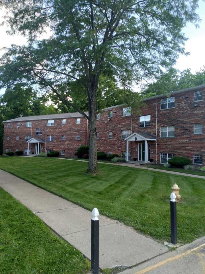 1385 W Galbraith - Photo 5 of 5