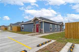 2210 E Valley Cir #A - Photo 1 of 1