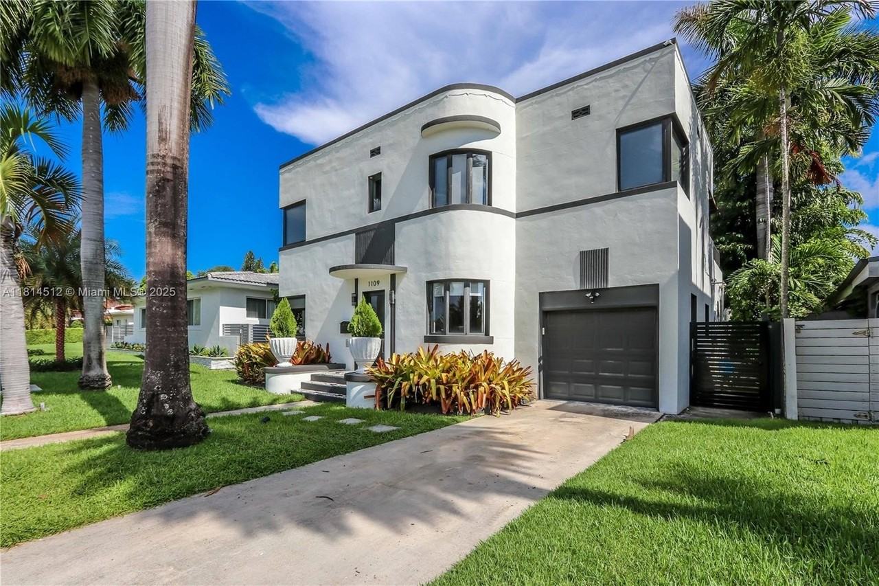 1109 Ne 89th St #0 - Photo 3 of 43